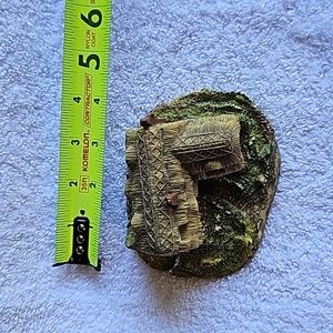 Thomas Kinkade Old Porterfield Tea Room cottage miniature